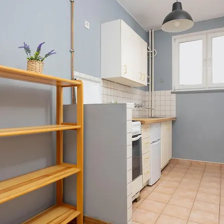 Apartment Cozy Danilowiczowska Near Ogrod Saski And Old Town By Renters