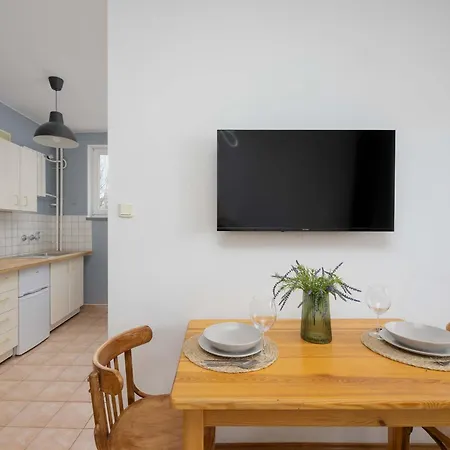 Cozy Danilowiczowska Near Ogrod Saski And Old Town By Renters Διαμέρισμα Βαρσοβία